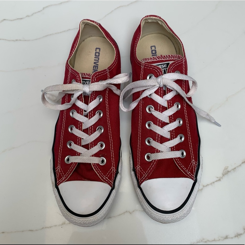 Converse Low Rise Sneakers